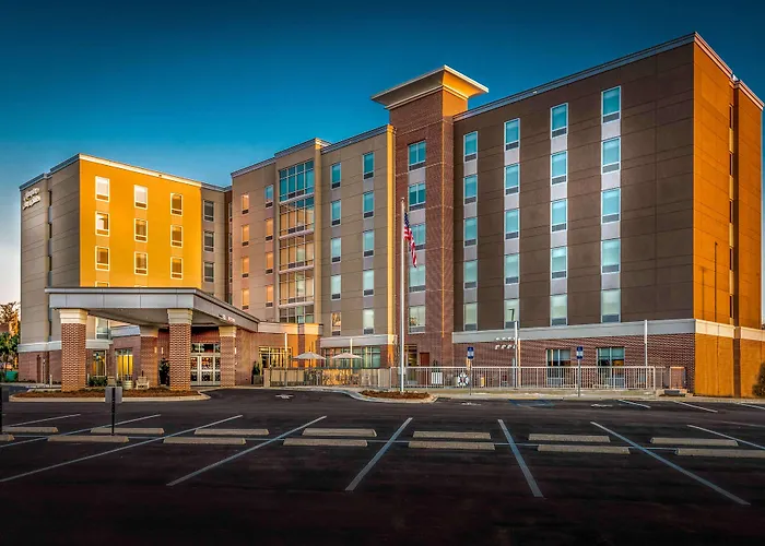 Hotel Hampton & Capitol-university 3*